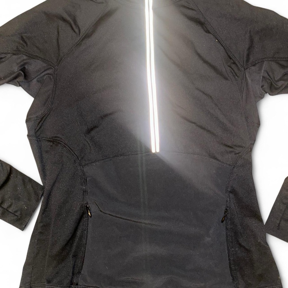 Athleta black long sleeve half-zip pullover jacket size medium - Picture 2 of 4